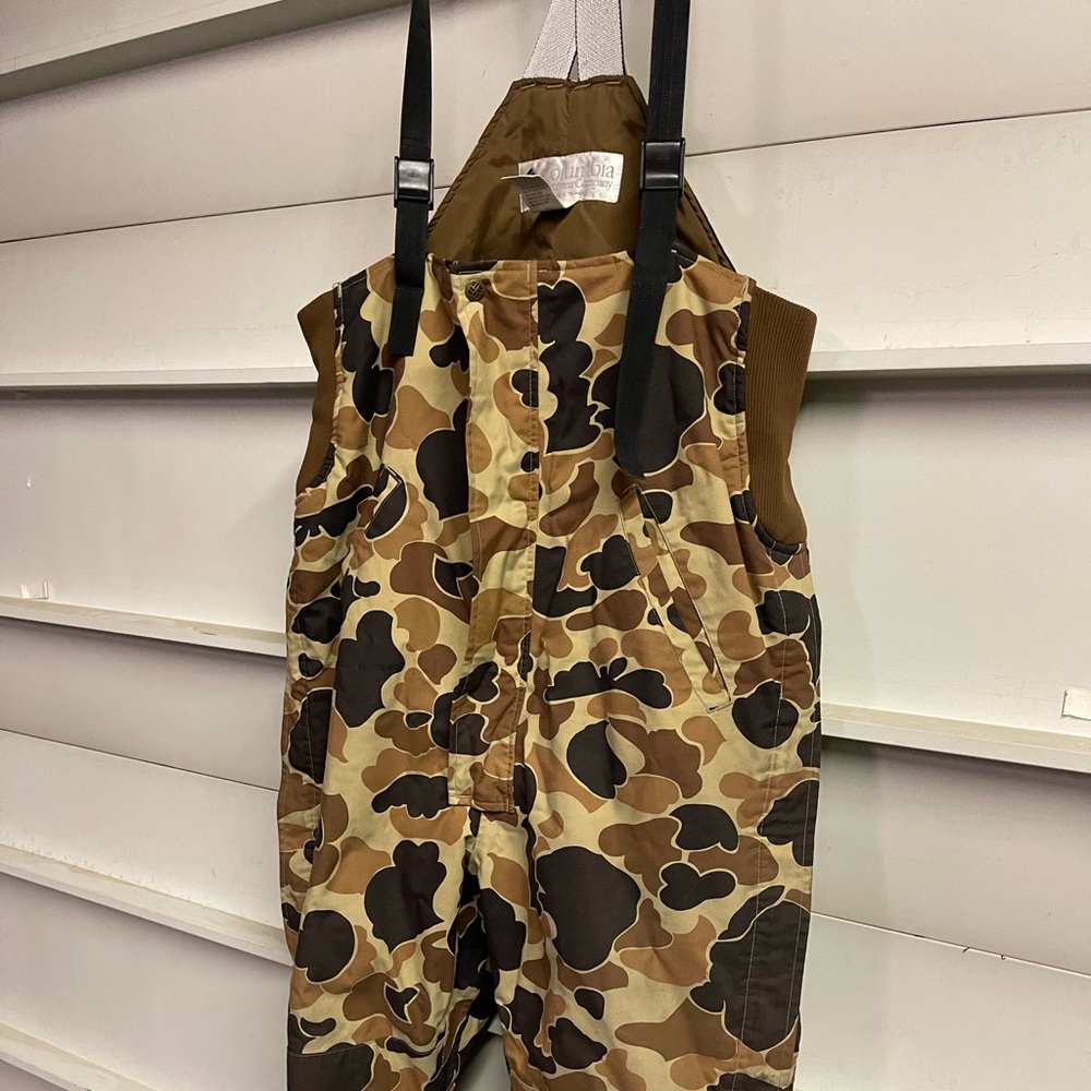 Columbia old school cam bibs.  Size large